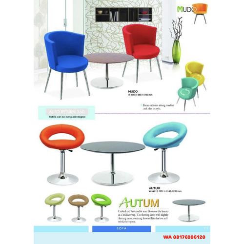 Sofa Kantor Ichiko MUDO & AUTUM